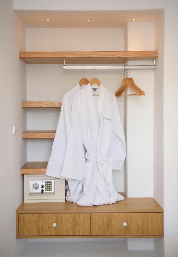 Theasis Suites Amorgos Bagian luar foto