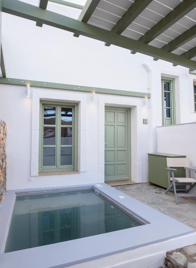 Theasis Suites Amorgos Bagian luar foto