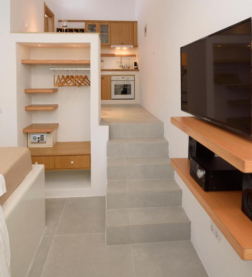 Theasis Suites Amorgos Bagian luar foto